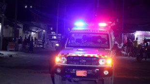 Islamitas do grupo Al Shabaab atacam hotel na capital da Som&aacute;lia