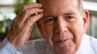 "Es momento de una transici&oacute;n en paz", dice Edmundo Gonz&aacute;lez, embajador de Machado contra Maduro