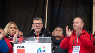 Landini, non si pu&ograve; ignorare 500.000 persone, governo risponda