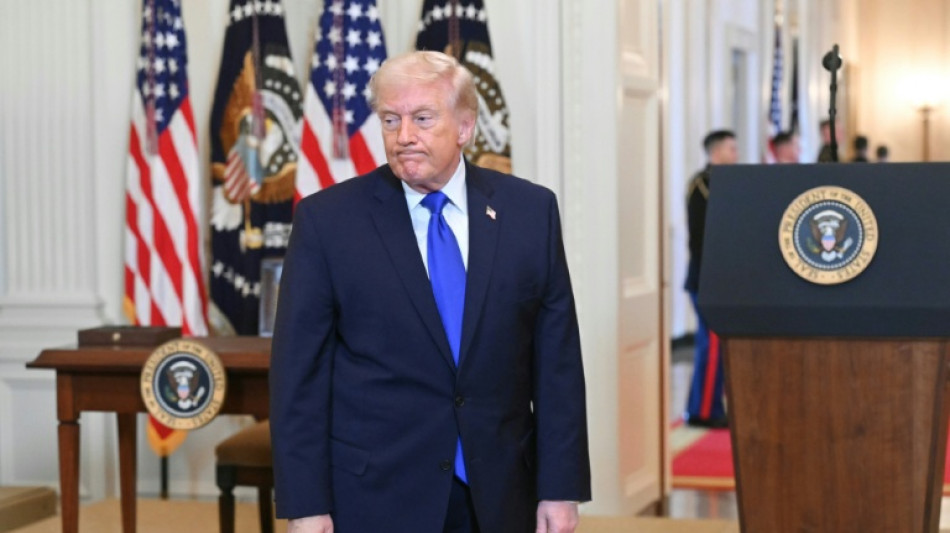 Les nouveaux droits de douane mondiaux voulus par Trump entrent en vigueur