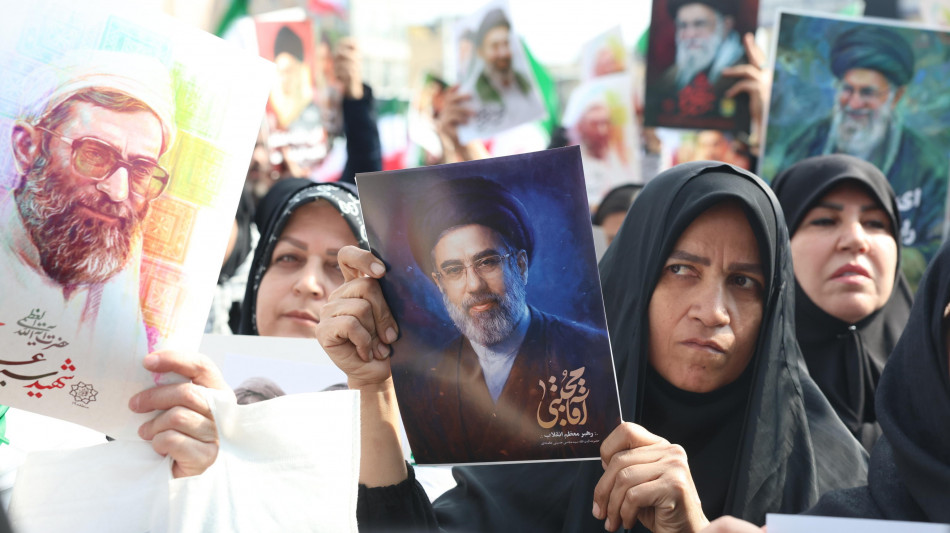 Figlio Pezeshkian, 'Mojtaba Khamenei salvo nonostante ferite'