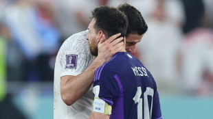Messi misses penalty but still trumps Lewandowski